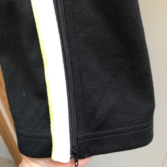 Vintage IZOD Movement Warm Up Suit - Picture 9 of 11